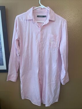 Lauren Ralph Lauren Light Pink Long-Sleeve Button-Down Shirt